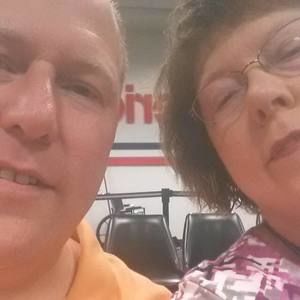 Meet your Posher, Neal